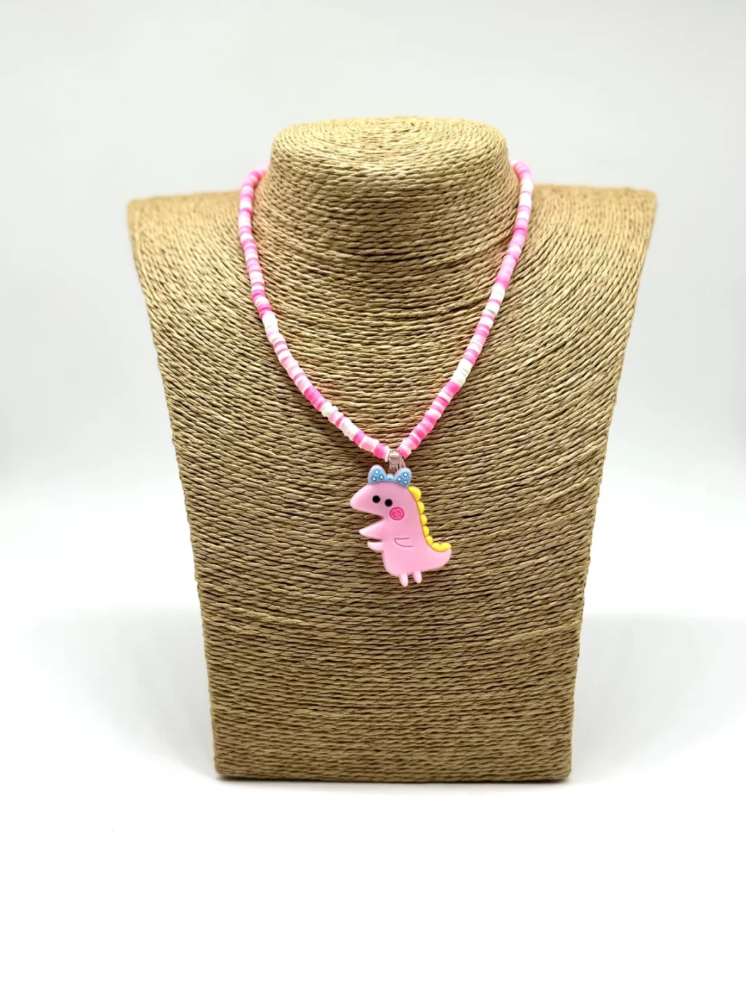 Collar Bugsuk