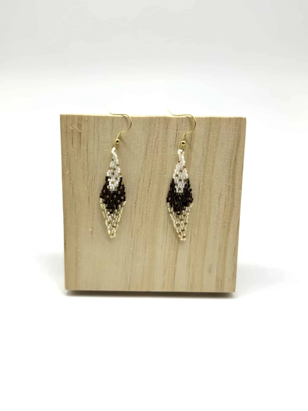 Pendientes Sebesi